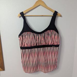ZeroXposur Women’s 20W Tankini Swim Top, Coral &‎ Black Print, Plus Size